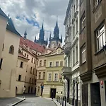 Apartamento Tynska Praga